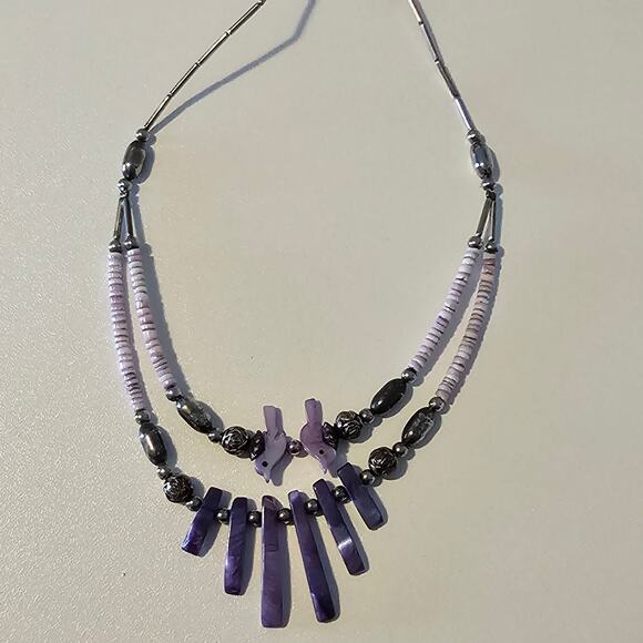 Vintage Purple Carved Bird Fetish Beaded Necklace with Silver Details - Picture 5 of 5